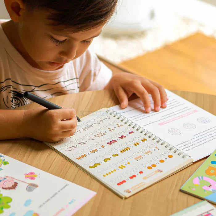 Pack de 4 Cahiers Magiques Réutilisables – Cahier d'écriture magique réutilisable - Funnybook™ (T)